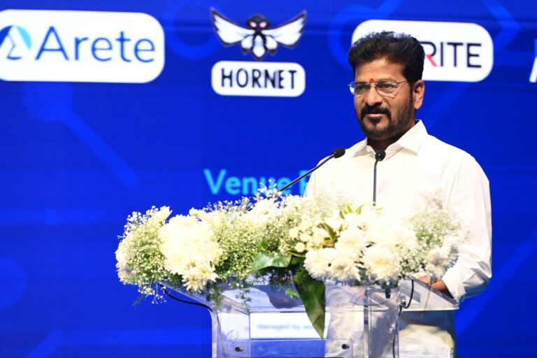 కొత్త రూపాలు సంతరించుకుంటున్న సైబర్ నేరాలను నియంత్రించడంలో తెలంగాణ దేశానికే రోల్ మాడల్