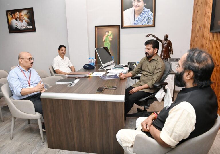 టన్నెల్‌ ప్రమాదంపై రేవంత్ రెడ్డి సంబంధిత శాఖలతో సామీక్ష