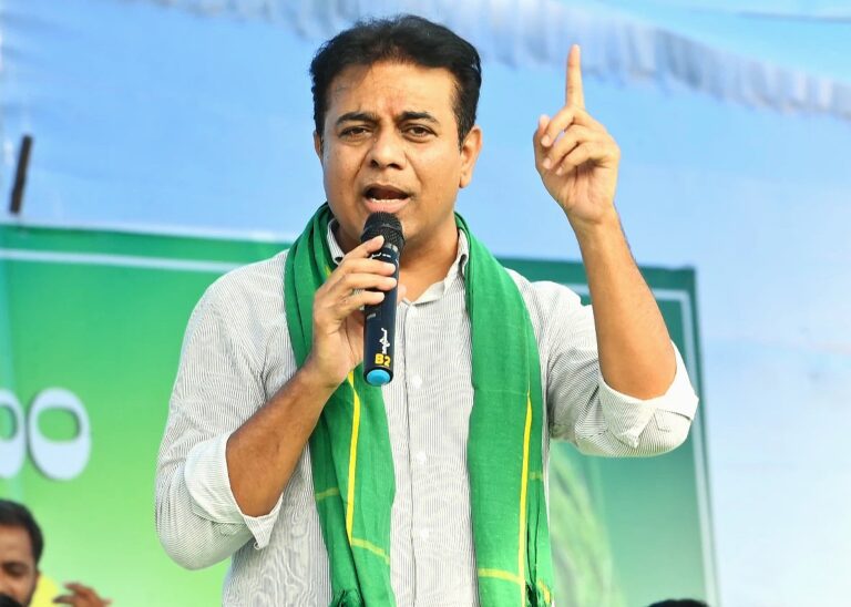 తెలంగాణ సీఎం కేటీఆర్ రైతు సంక్షేమంపైబహిరంగ చర్చకు నన్ను సవాల్ చేశారు, గంటసేపు వేచిచూశాను.