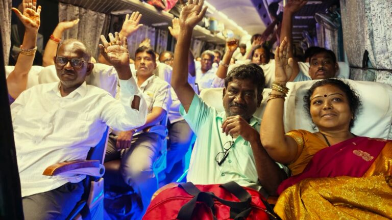 ఆంధ్రప్రదేశ్ ప్రభుత్వ Nepal రెస్క్యూ మిషన్ వేగంగా కొనసాగుతోంది, 154 మంది తెలుగు వారు సురక్షితంగా బోర్డింగ్ పూర్తి.