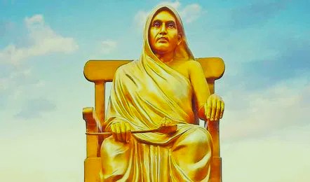 డొక్కా సీతమ్మ బయోపిక్‌లపై వార్ మొదలైంది, తెలుగు సినిమా రంగంలో కొత్త చర్చ మొదలైంది.