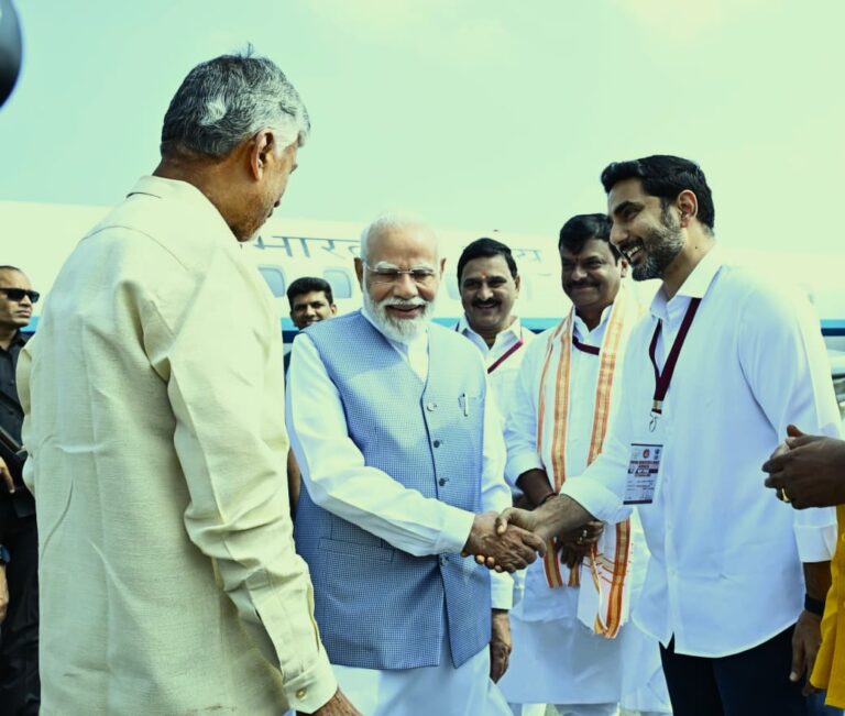 ఈ రోజు కర్నూలులో ప్రధాని నరేంద్ర మోదీ గారిని ఆహ్వానించడం మాకు గౌరవంగా ఉంది.