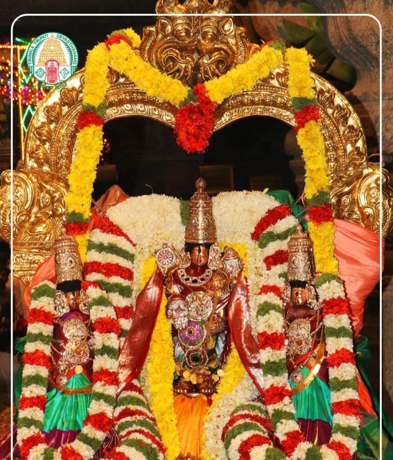 శ్రీవారి సర్వదర్శనం అప్డేట్ ఎస్‌ఎస్‌డీ టోకెన్ లేకుండా దర్శనానికి 12 గంటల సమయం పడుతోంది.