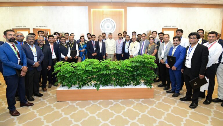 అమరావతిని క్వాంటమ్ రంగంలో ప్రపంచ కేంద్రంగా తీర్చిదిద్దే దృష్టితో ప్రతిభావంతులతో నేను ముందుకు సాగుతున్నాను.