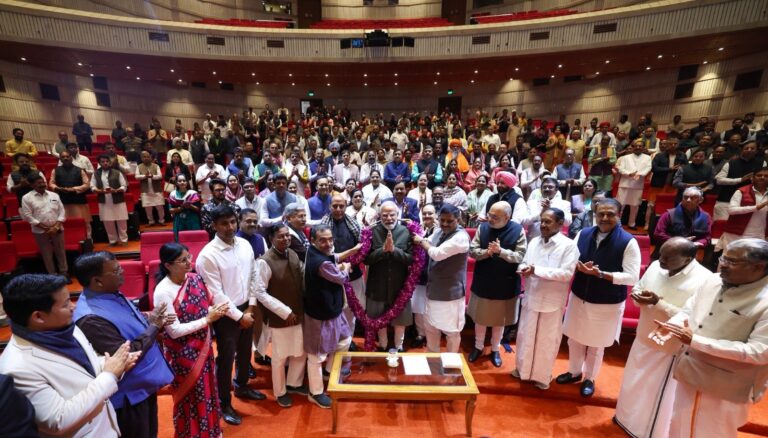 ఈరోజు ఎన్డీయే ఎంపీల సమావేశంలో పాల్గొని, వికసిత భారత్ లక్ష్యానికి మంచి పాలనపై చర్చించాం.