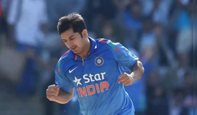 భారత పేసర్ మొహిత్ శర్మ అన్ని ఫార్మాట్ల క్రికెట్‌కు వీడ్కోలు ప్రకటించినట్లు అధికారిక సమాచారం వెల్లడించింది.