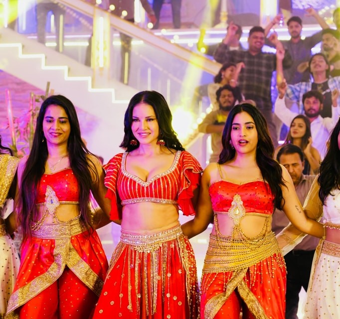 ట్రిముఖా మూవీ: సన్నీ లియోన్ నటించిన మూవీ నుండి సాంగ్ విడుదలయింది, ప్రేక్షకులను ఆకర్షిస్తోంది.