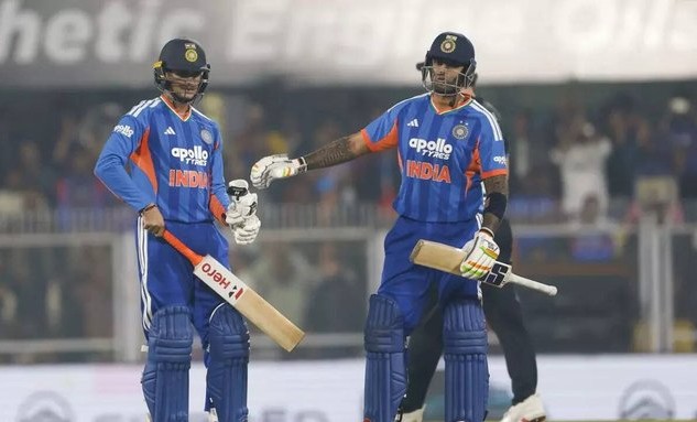 న్యూజిలాండ్ కోచ్ భారత బ్యాట్స్‌మెన్‌ను చర్చించాడు.