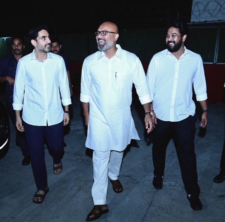 ఢిల్లీలో ఆత్మీయ విందు సమావేశం ఆనందం.
