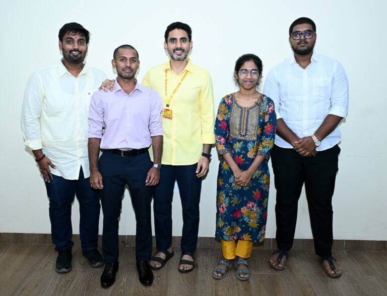 మహానాడులో యువతతో చంద్రబాబు ముఖాముఖి.