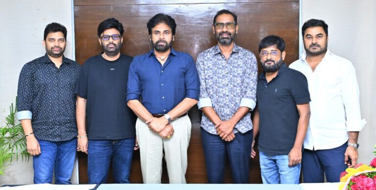 టాలీవుడ్ భవిష్యత్తుపై పవన్‌తో చర్చలు .
